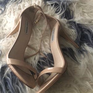Steve Madden nude heels